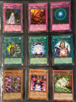 YUGIOH 1996, Lot of 9 Different Cards, Trap / Spell / Others, used, circulated - Image 1
