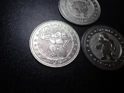 Pokemon Card Meiji Promo Battle Coin x3 Machamp Evolutions #5455 - Image 3