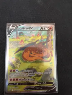 Charizard V - SWSH260 - SWSH: Sword & Shield Promo Cards (SWSD) - Image 1
