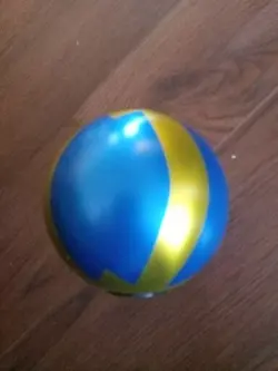 Official Pokemon TCG Ball Collector's Tin (Empty Pokeball). Pre-owned Blue, Gold - Image 3
