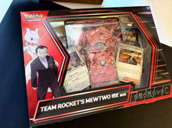 Team Rocket’s Mewtwo EX Box | Sealed | 4 Packs + 3 Promos + Jumbo Card - Image 2