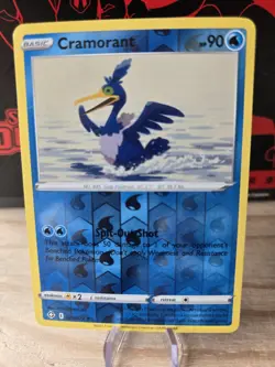 028/072 CRAMORANT REVERSE HOLO SHINING FATES POKEMON CARD - Image 1
