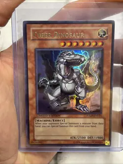 Yu-Gi-Oh! Cyber Dinosaur #JUMP-EN024 Limited Edition LP/NM Yugioh Card - Image 2