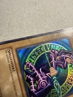 Yugioh Dark Magician SDY-006 1996 (Details in Listing)- Damaged - Image 3