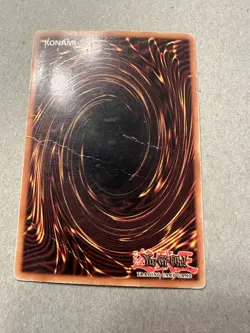 Yugioh Monster Reborn LOB-118 1996-Damaged (Details in Listing) - Image 3