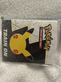 Celebrations Mini Binder - Pokemon 25th Anniversary ft Pikachu Holds 60 Cards - Image 2