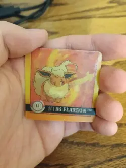 Nintendo Pokemon Artbox Series 1 Holographic Card Eevee/Flareon #133/#136 1999 - Image 1