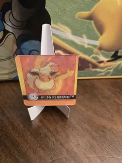 Nintendo Pokemon Artbox Series 1 Holographic Card Eevee/Flareon #133/#136 1999 - Image 2