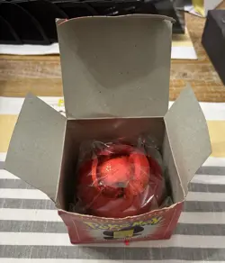 1999 Mewtwo Pokemon 23k Gold Plated Card Limited Edition Burger King Red Box - Image 2