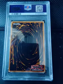 Elemental Hero Bladedge 1st edition - Yugioh Ultimate Rare -PSA 8 - Image 2