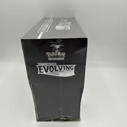 Pokemon TCG: Sword & Shield-Evolving Skies ETB - Image 4