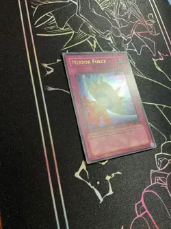 Yu-Gi-Oh Mirror Force MRD-138 Ultra Rare Card holo - Image 2