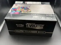 Pokemon TCG Sword & Shield Evolving Skies Elite Trainer Box ETB NEW/SEALED - Image 3