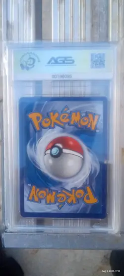 2020 SWSH050 MINT CHARIZARD V BLACK STAR PROMO POKEMON CARD - Image 2