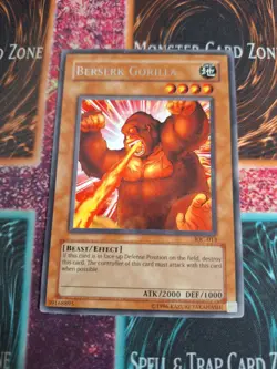 Yu-Gi-Oh! Berserk Gorilla IOC-EN013 Rare OG Unlimited Near Mint a1/ - Image 1