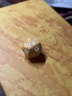 Magic The Gathering FROM THE VAULT FTV EXILED YELLOW D20 SPINDOWN DICE DIE MTG - Image 2