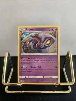 Pokemon TCG Arbok Hidden Fates 27/68 Regular Rare Card - Image 1