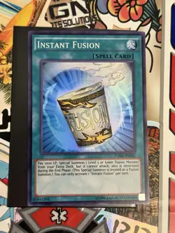 Yugioh FUEN-EN042 Instant Fusion - Super Rare Unlimited Edition - Image 1
