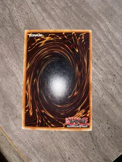 Yu-Gi-Oh Harpie's Feather Duster SDD-003 Prismatic Secret Rare Unlimited LP/NM - Image 4