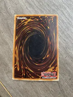 Yu-Gi-Oh Harpie's Feather Duster SDD-003 Prismatic Secret Rare Unlimited LP/NM - Image 5