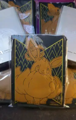 Pokemon TCG Shining Fates Eevee VMAX Card Sleeves and Dice New Sealed - Image 4