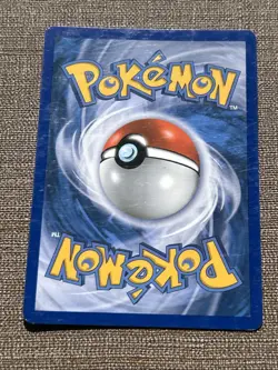 GLOOM 27/90 REVERSE HOLO POKEMON CARD UNDAUNTED Scratched on Holo Part - Image 4