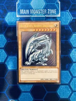 Blue-Eyes White Dragon Ultimate Rare OP28-EN001 NM Yugioh - Image 1