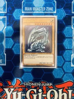 Blue-Eyes White Dragon Ultimate Rare OP28-EN001 NM Yugioh - Image 2