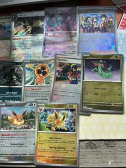 Lot of 20 Prismatic Evolutions - Pokemon Poke Ball, Master Ball Hits - Image 2