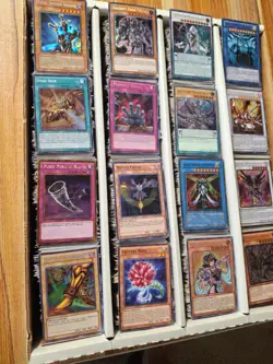 YuGiOh 1000 Card Lot + 50 FREE HOLO + 50 FREE RARES - HOLOFOILS, SECRET RARES!! - Image 3