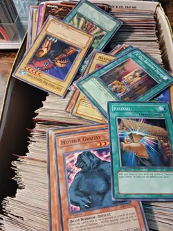 Massive lot of vintage yu-gi-oh trading cards. first editions++ read - Image 4