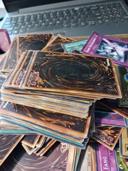 Massive lot of vintage yu-gi-oh trading cards. first editions++ read - Image 5