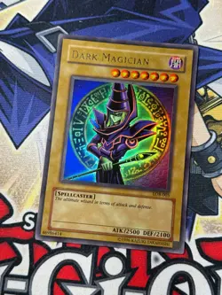 Yugioh Dark Magician LOB-005 VLP Original 2002 Ultra Rare - Image 1