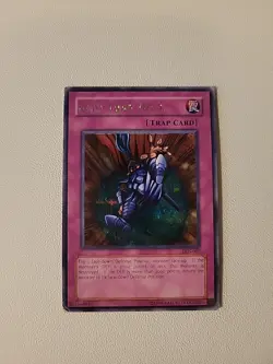 Yugioh Acid Trap Hole DDS-005 Secret Rare - Image 1