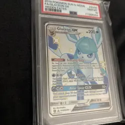 2019 POKEMON SUN & MOON HIDDEN FATES #SV55 FULL ART/GLACEON GX PSA 10 - Image 3