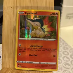 CYNDAQUIL SWSH221 BLACK STAR PROMO POKEMON - Image 1