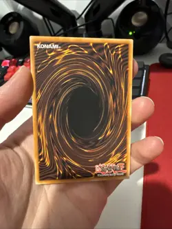 Trap Trick 1st Edition Prismatic Collector's Rare RA03-EN078 Yu-Gi-Oh! - Image 2