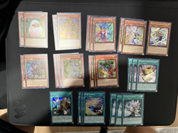 Yu-Gi-Oh Shining Sarcophagus Deck Core YuGiOh - Image 1