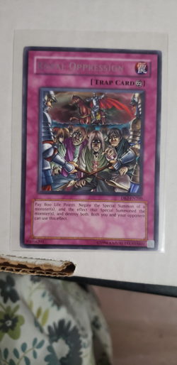 YuGiOh! - Royal Oppression - Rare - DB2-EN200 - Unlimited - NM - Image 1
