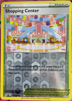 Shopping Center Reverse Holo - 157/203 - Evolving Skies Pokemon 2021 - Image 1