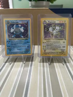 Pokemon 1999 TCG Magneton Base Set Holo Unlimited Rare Card 11/62 2 holos set - Image 1