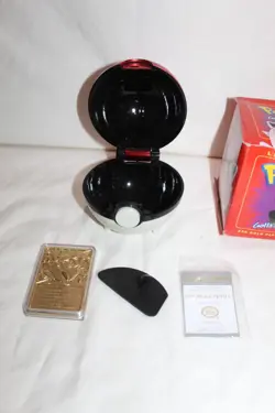 1999 Pokemon 23K Gold Plated Trading Card Jigglypuff Red Box - Image 2
