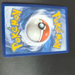 156/203 Rubber Gloves Uncommon REVERSE HOLO Pokemon Trainer Card Evolving Skies - Image 2