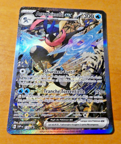 POKEMON FRANCAISE CARD HOLO CARTE PROMO AMPHINOBI 132 SVP FR MINT 2024 - Image 1