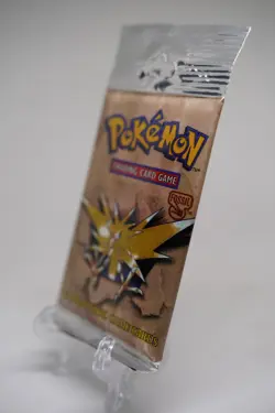 21.65g Pokemon WOTC Fossil Unlimited Booster Pack Vintage Sealed TCG Zapdos - Image 4
