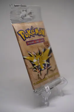 21.44g Pokemon WOTC Fossil Unlimited Booster Pack Vintage Sealed TCG Zapdos - Image 5