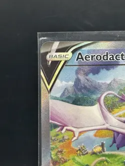 Pokemon TCG Aerodactyl v Sword & Shield Lost Origin Holo Ultra Rare Card 180/196 - Image 2