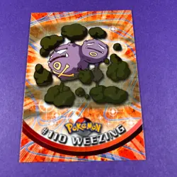 Topps Pokemon Weezing 110 Series 1 Card Blue Topps Trading Card TCG - Image 1