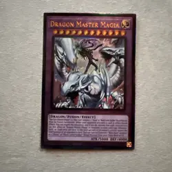 YUGIOH! Dragon Master Magia RA04-EN055 Prismatic Ultimate PUR 1st NM BLUE EYES - Image 1