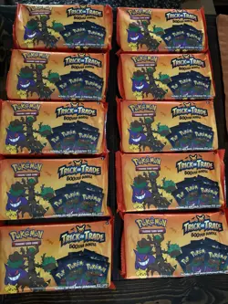 700+ Pokemon Card Lot w/ Holos, Vs & Trick or Trade Bundles - Read - Image 2